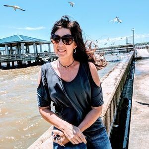 Meet your Posher, Allison